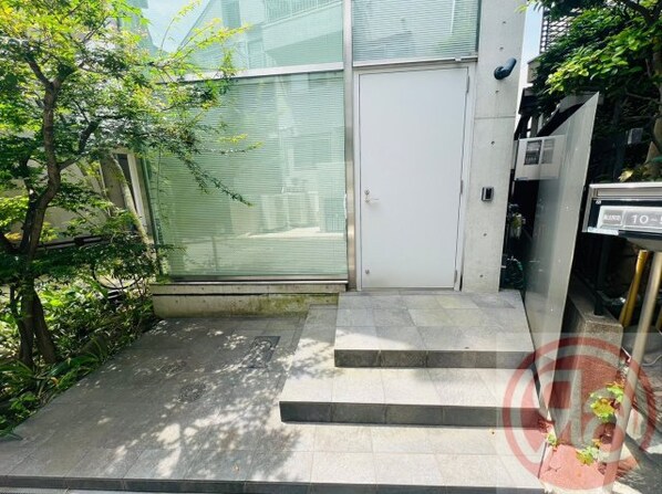 真法院町デザイナーズ戸建の物件外観写真